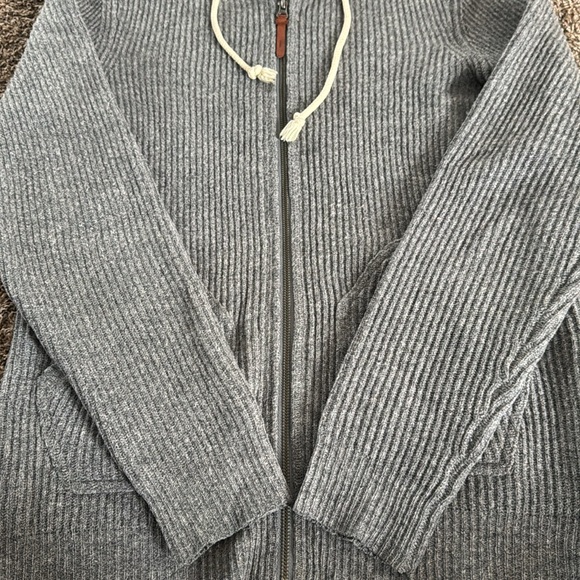 Sitka Small Gray 100% Wool Hooded Sweater - Picture 6 of 9